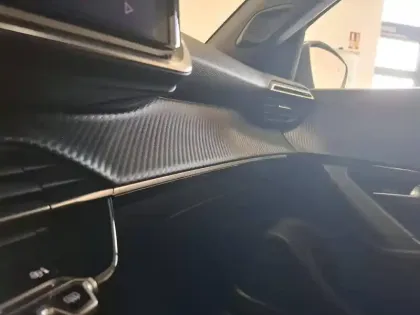 Photo 20 Peugeot 2008  Hybrid 145 e-DCS6