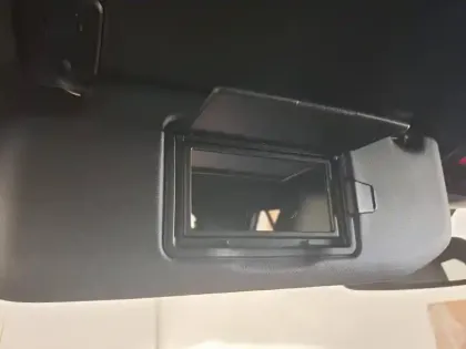 Photo 22 Peugeot 2008  Hybrid 145 e-DCS6