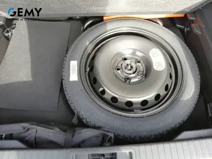 Photo 13 Renault Captur  E-Tech full hybrid 145 ch