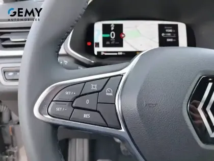 Photo 51 Renault Captur  E-Tech full hybrid 145 ch