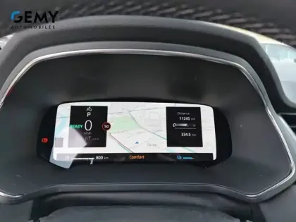 Photo 15 Renault Captur  E-Tech full hybrid 145 ch