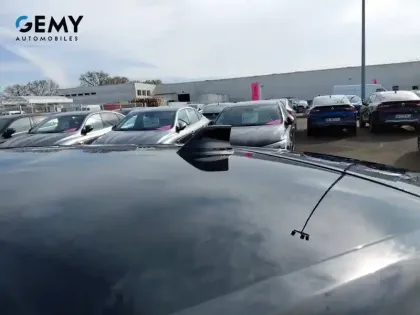 Photo 12 Renault Captur  E-Tech full hybrid 145 ch