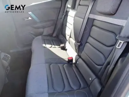 Photo 9 Citroën C4 e- 136 ch Automatique