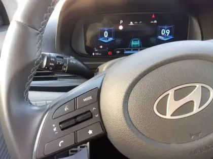 Photo 59 Hyundai Bayon  1.0 T-GDi 100 DCT-7