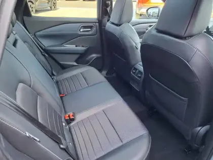 Photo 11 Nissan Qashqai  Mild Hybrid 140 ch