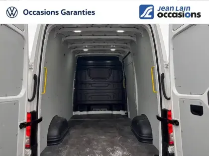 Photo 6 Volkswagen Crafter  VAN 35 L3H3 2.0 TDI 140 CH BVA