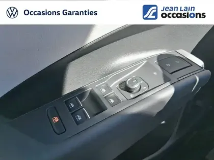 Photo 25 Volkswagen T-roc  1.5 eTSI EVO2 Hybrid 116 ch DSG7