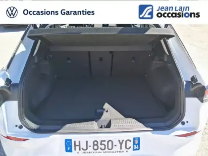 Photo 13 Volkswagen T-roc  1.5 eTSI EVO2 Hybrid 116 ch DSG7