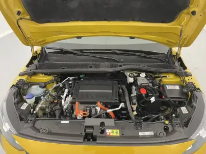 Photo 45 Peugeot 208 Gén. II Ph1 NG Allure Business 5