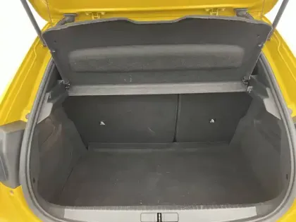 Photo 37 Peugeot 208 Gén. II Ph1 NG Allure Business 5