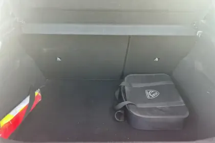 Photo 7 Peugeot 208  Electrique 50 kWh 136ch