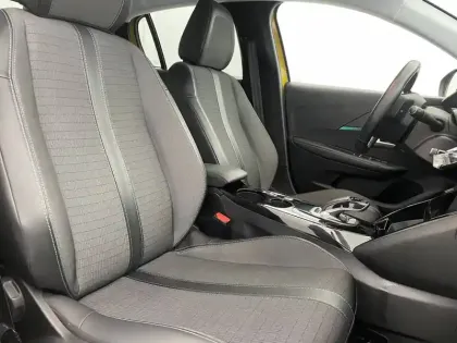 Photo 51 Peugeot 208 Gén. II Ph1 NG Allure Business 5