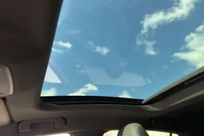 Photo 24 Peugeot 308  PHEV 225 e-EAT8