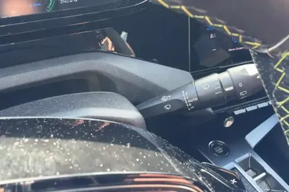 Photo 19 Peugeot 308  PHEV 225 e-EAT8