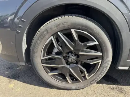 Photo 44 Peugeot 3008  Hybrid 136 e-DCS6