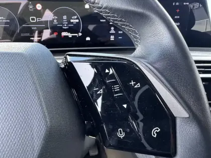 Photo 19 Peugeot 3008  Hybrid 136 e-DCS6