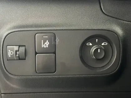 Photo 106 Citroën C3  PureTech 83 ch BVM5