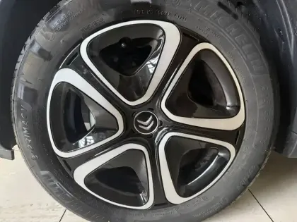 Photo 95 Citroën C3  PureTech 83 ch BVM5