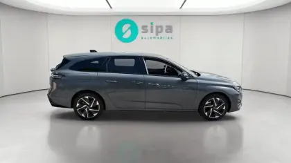 Photo 45 Peugeot 308  SW Hybrid 145 e-DCS6