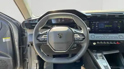 Photo 12 Peugeot 308  SW Hybrid 145 e-DCS6