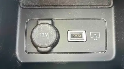 Photo 68 Peugeot 308  SW Hybrid 145 e-DCS6