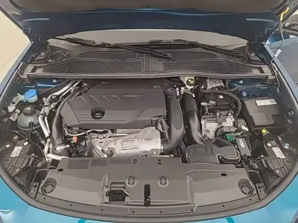 Photo 25 Peugeot 408  PHEV 225 e-EAT8