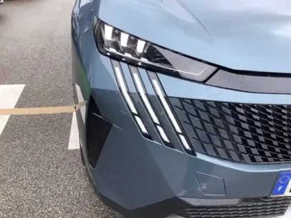 Photo 15 Peugeot 3008 Gén. III Ph1 GT 5