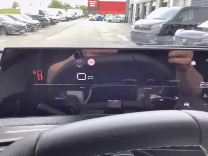 Photo 9 Peugeot 3008 Gén. III Ph1 GT 5