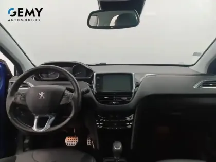 Photo 51 Peugeot 2008  PureTech 110ch S&S EAT6