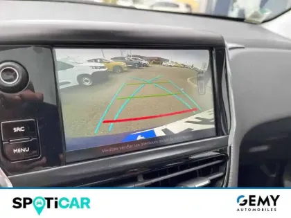 Photo 38 Peugeot 2008  PureTech 110ch S&S EAT6