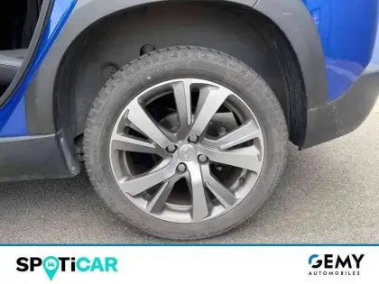 Photo 31 Peugeot 2008  PureTech 110ch S&S EAT6