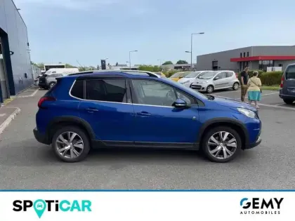 Photo 25 Peugeot 2008  PureTech 110ch S&S EAT6
