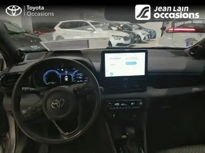 Photo 17 Toyota Yaris  Hybride 130h