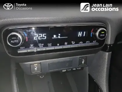 Photo 13 Toyota Yaris  Hybride 130h