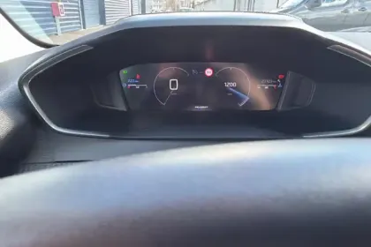 Photo 15 Peugeot 208 Gén. II Ph2 Allure 5