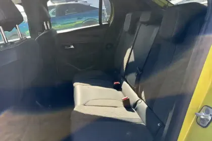 Photo 10 Peugeot 208 Gén. II Ph2 Allure 5