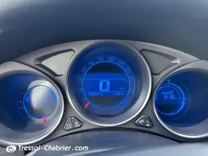 Photo 13 Citroën C4  BlueHDi 100 BVM Millenium