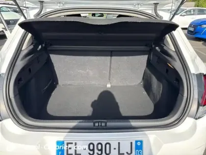 Photo 17 Citroën C4  BlueHDi 100 BVM Millenium