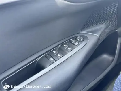 Photo 27 Citroën C4  BlueHDi 100 BVM Millenium