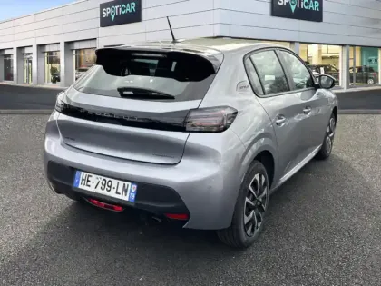 Photo 27 Peugeot 208 Gén. II Ph2 Style 5