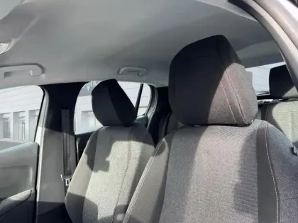 Photo 24 Peugeot 208 Gén. II Ph2 Style 5