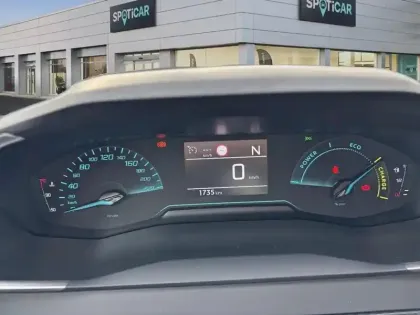 Photo 20 Peugeot 208 Gén. II Ph2 Style 5