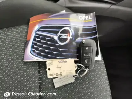 Photo 15 Opel Crossland X  1.2 Turbo 110 ch BVA6 Innovation
