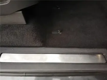 Photo 48 Land rover Discovery MARK I SD4 2.0 240 CH