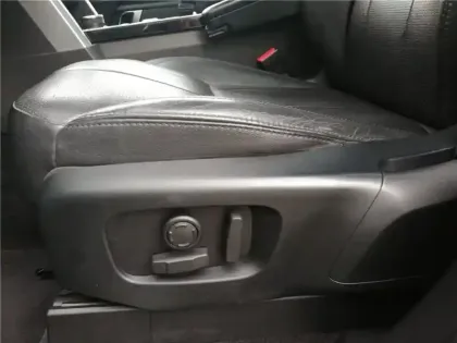 Photo 25 Land rover Discovery MARK I SD4 2.0 240 CH