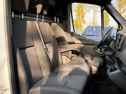 Photo 19 Mercedes Sprinter 317 CDI Fourgon 43 L3H2 14m3 1