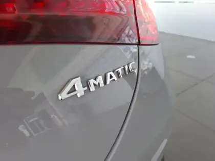 Photo 15 Mercedes CLA  350 4MATIC avec technologi