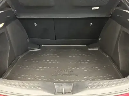 Photo 23 Toyota C-HR 1.8 Hybride 122 Design Ultimate