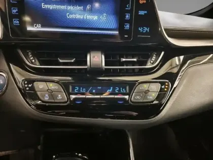 Photo 14 Toyota C-HR 1.8 HYBRIDE 122 DESIGN