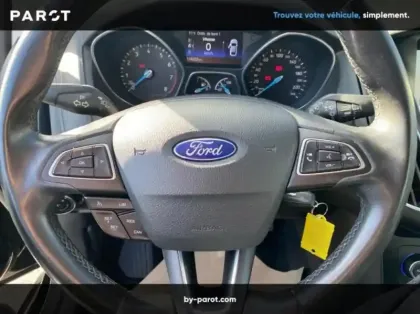 Photo 20 Ford Focus 1.0 EcoBoost 125ch Stop&Start Executive